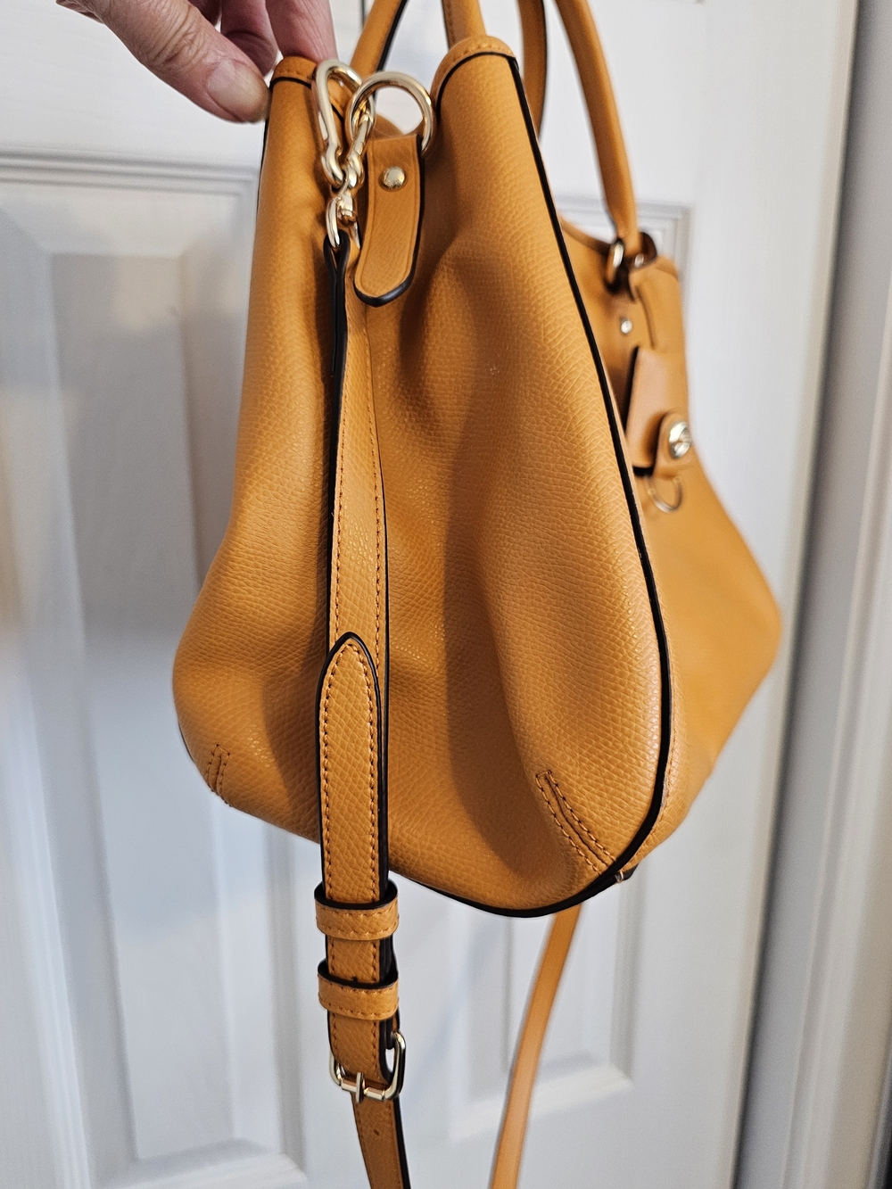 Coach Pebbled Leather Satchel Tote in Tangerine. Crossbody Strap. - Picture 4 of 16